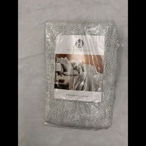 NIB‎ Hotel Collection Seaglass Cotton Quilted (1) Standard Sham Pillow